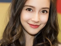 女明星网红吃瓜